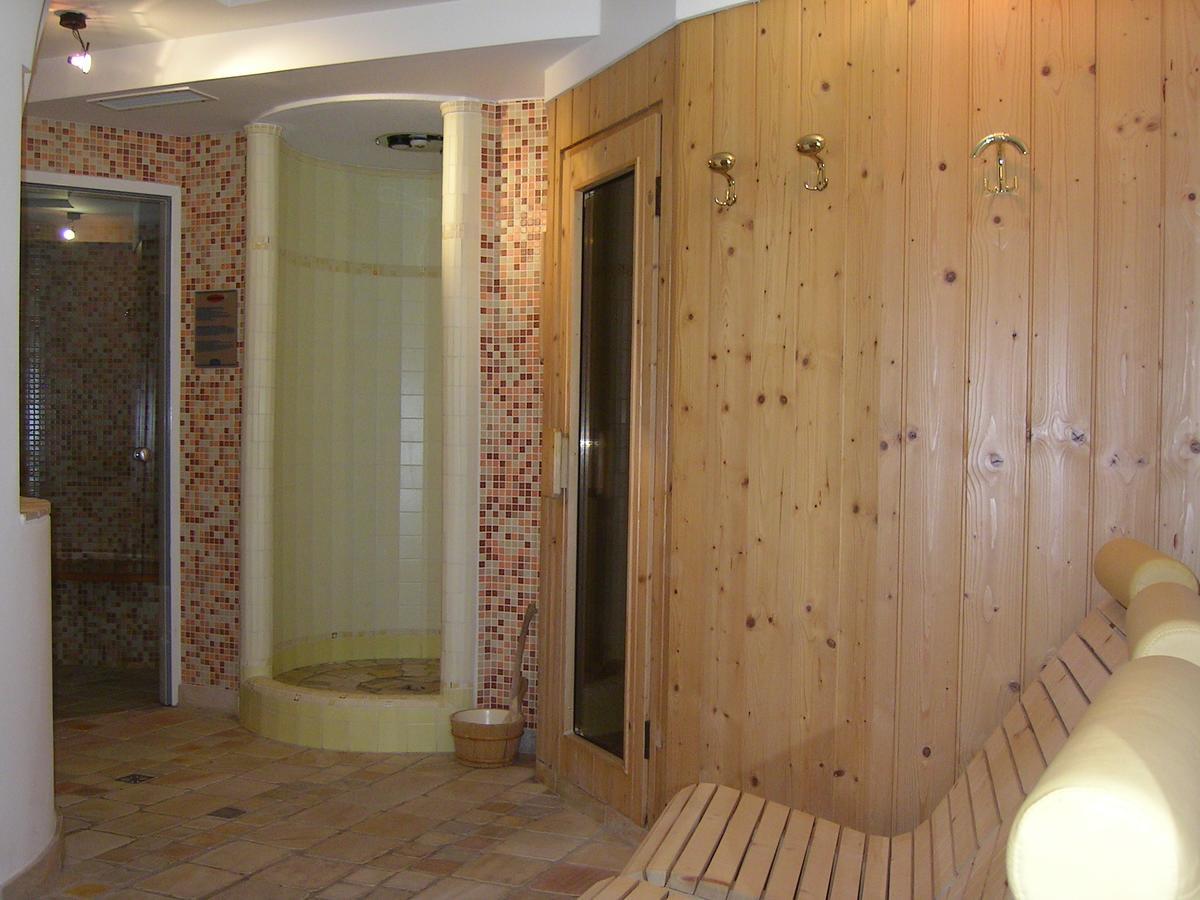 Hotel Garni Royal Arabba Exterior foto