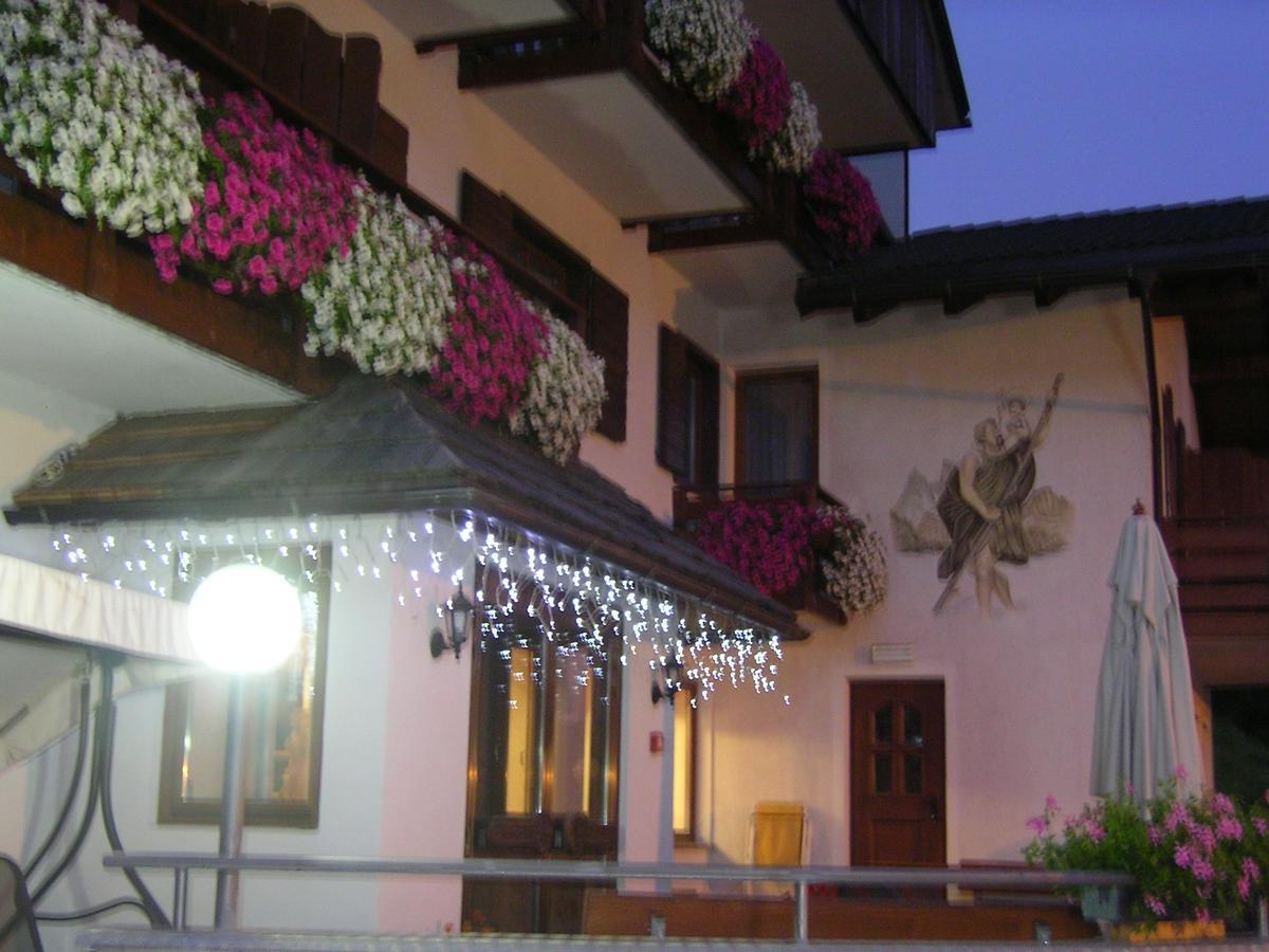 Hotel Garni Royal Arabba Exterior foto